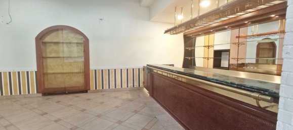 Propiedad comercial en Sassari, Italy 127 m² No. 123627 8