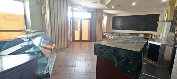 Propiedad comercial en Sassari, Italy 127 m² No. 123627 12