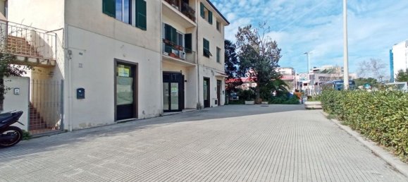 Propiedad comercial en Sassari, Italy 127 m² No. 123627 2