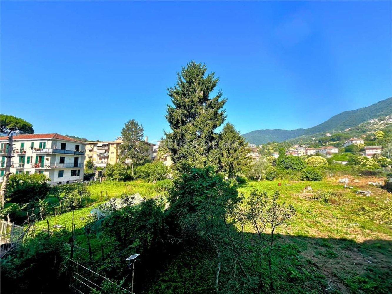 Квартира с 3 комнатами в Рапалло, Италия № 195982