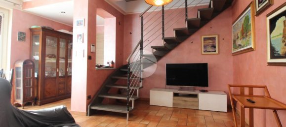 3 غرف نوم فيلا في Brandizzo, Italy رقم 209215 8