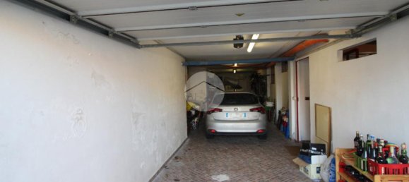 3 غرف نوم فيلا في Brandizzo, Italy رقم 209215 35