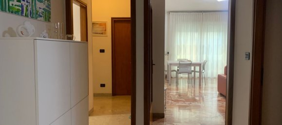 4 rooms Apartment in Venice, Italy No. 78519 4