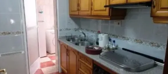 4 bedrooms Apartment in Granada, Spain No. 176387 7