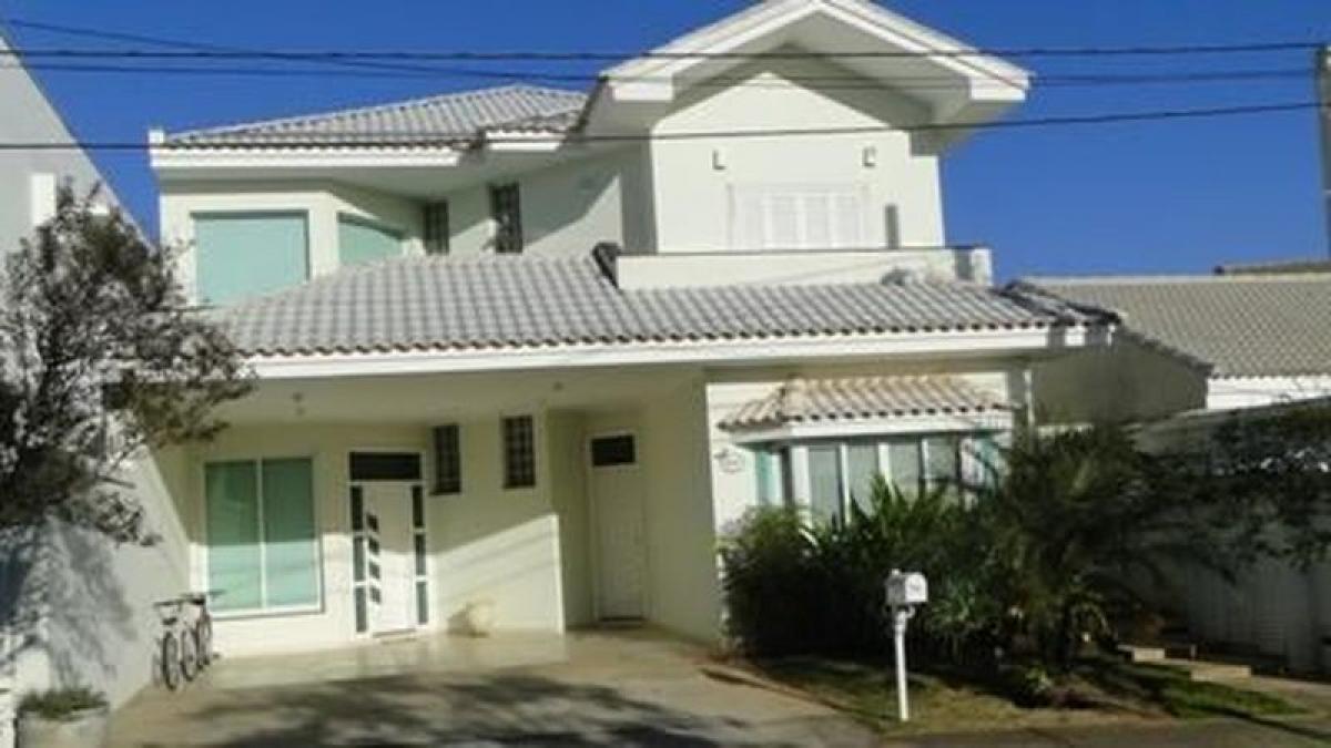 Casa de 3 dormitorios en Sao Paulo, Brazil No. 594993