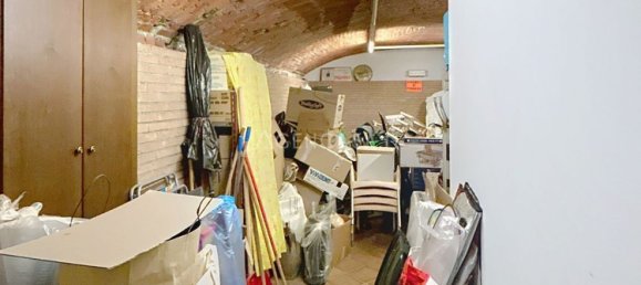 Коммерческая недвижимость 170м² в Милан, Италия № 246098 33