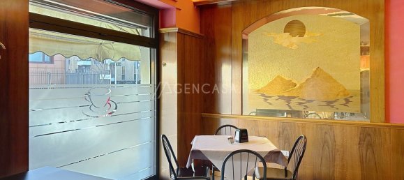 Коммерческая недвижимость 170м² в Милан, Италия № 246098 21