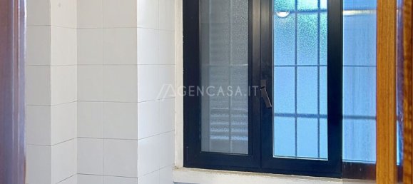 Коммерческая недвижимость 170м² в Милан, Италия № 246098 24