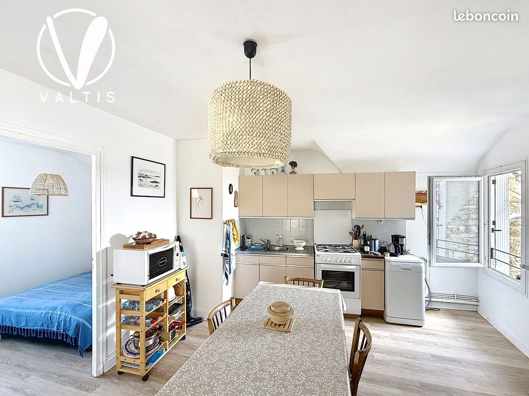 Apartamento de 2 dormitorios en Saint-Cast-le-Guildo, France No. 325700