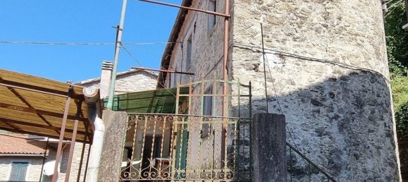 Дом с 3 спальнями в Казола ин Луниджана, Италия № 320497 2