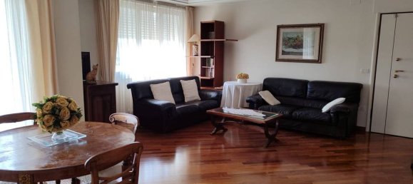 3 bedrooms Penthouse in Cattolica, Italy No. 296873 4