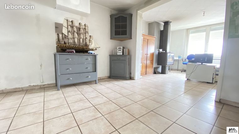 3 bedrooms House in Bully-les-Mines, France No. 311706