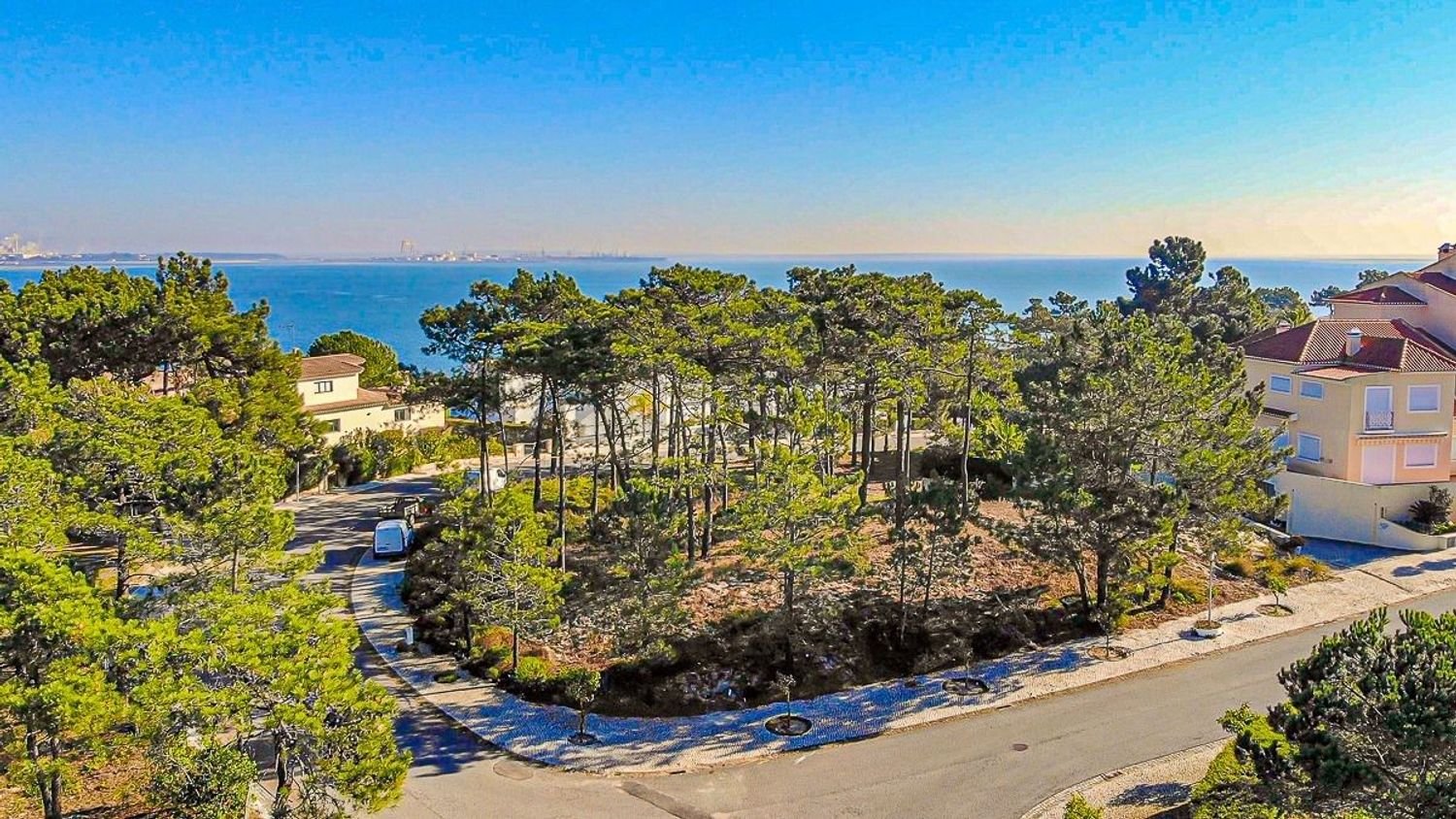 1553m² Land in Grandola, Portugal No. 131860