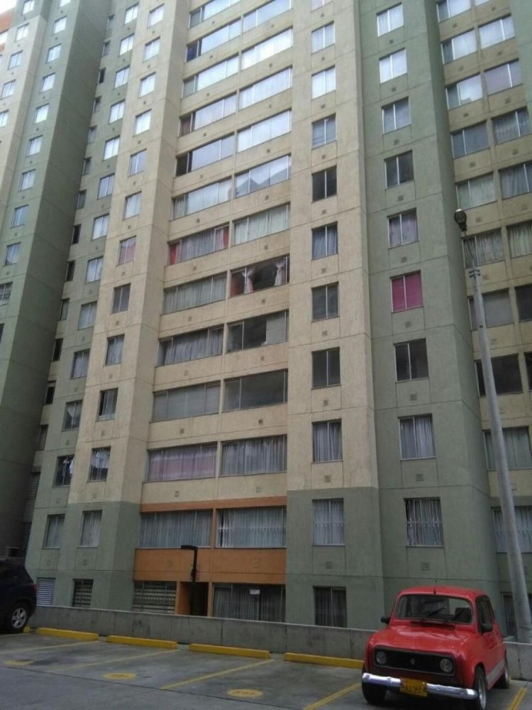 3 Schlafzimmer Haus in Bogota, Colombia, Nr. 14638