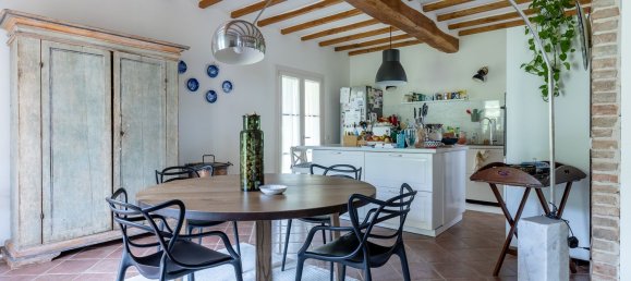 8 rooms Villa in Capannori, Italy No. 199619 24