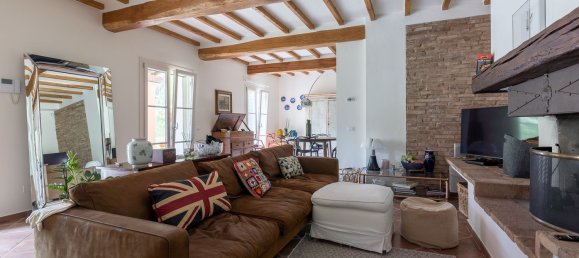 8 rooms Villa in Capannori, Italy No. 199619 20