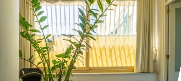 3 bedrooms Apartment in Naples, Italy No. 314001 7