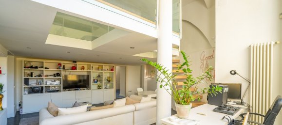 3 bedrooms Apartment in Naples, Italy No. 314001 6