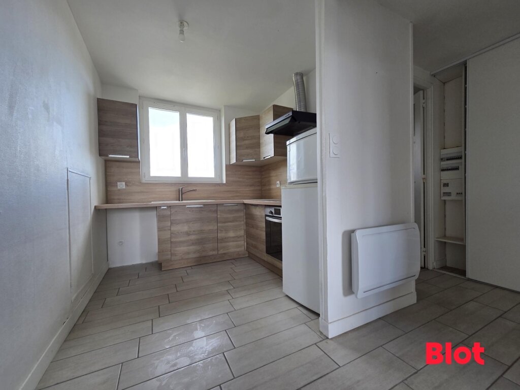 1 bedroom Apartment in Rennes, France No. 359054