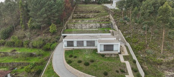 3 bedrooms House in Lanhoso, Portugal No. 42885 36