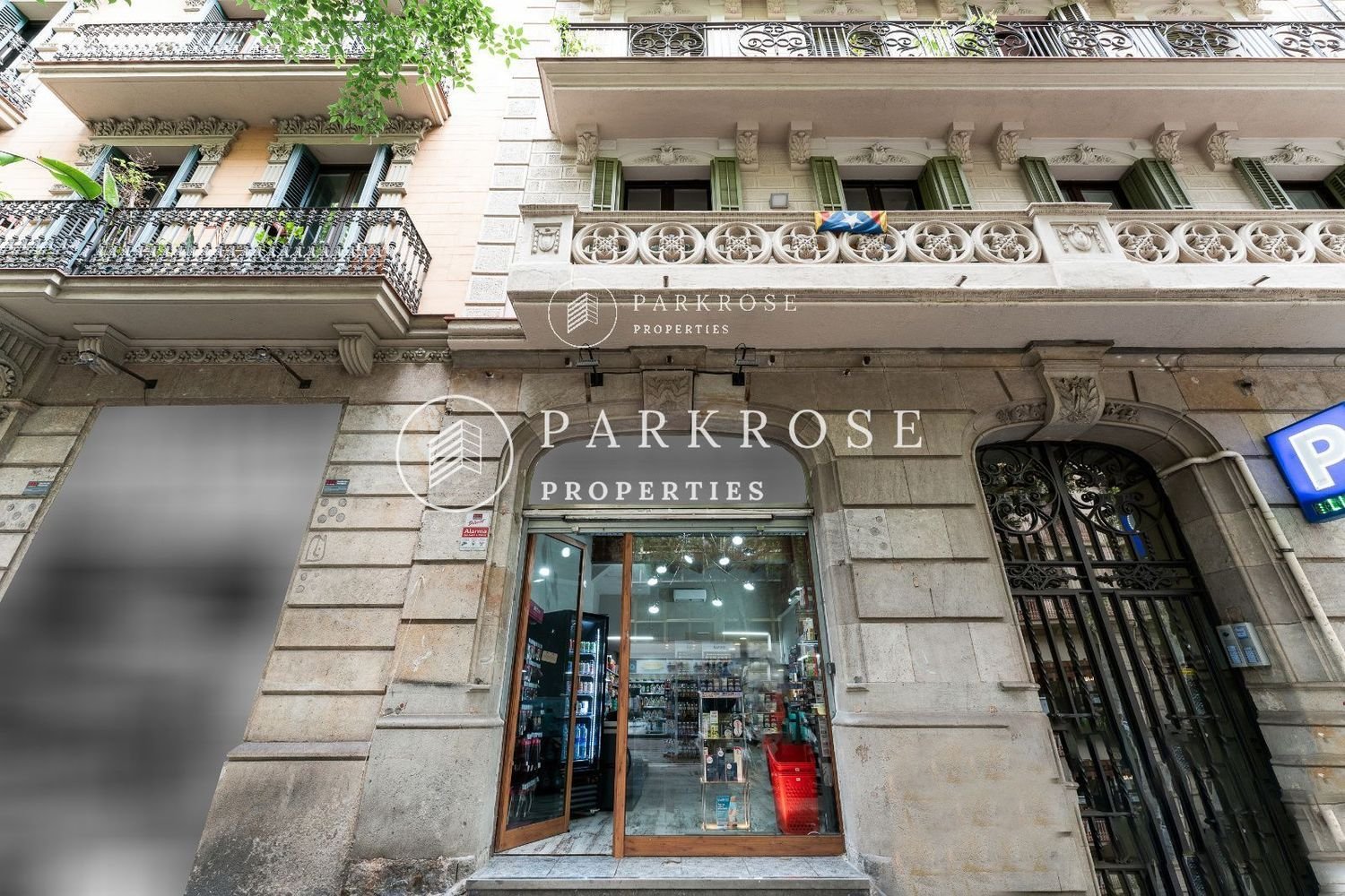 115m² Commercial property in Eixample, Spain No. 252116