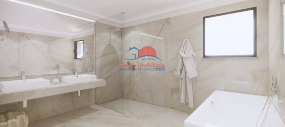 3 chambres Maison à Funchal, Portugal No. 94312 21