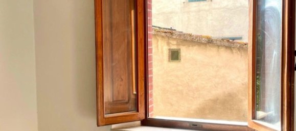 4-salle Appartement à Asciano, Italy No. 178860 2