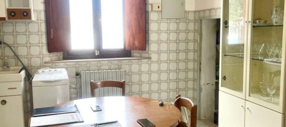 4-salle Appartement à Asciano, Italy No. 178860 32