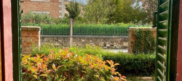 4-salle Appartement à Asciano, Italy No. 178860 11