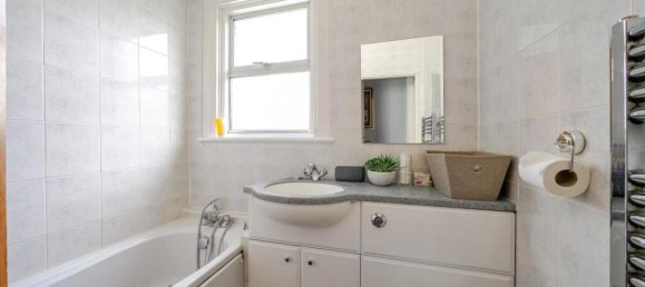 3 bedrooms House in Beckenham, United Kingdom No. 14380 22