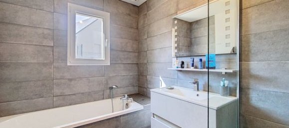 Casa de 3 dormitorios en Amboise, France No. 311876 8