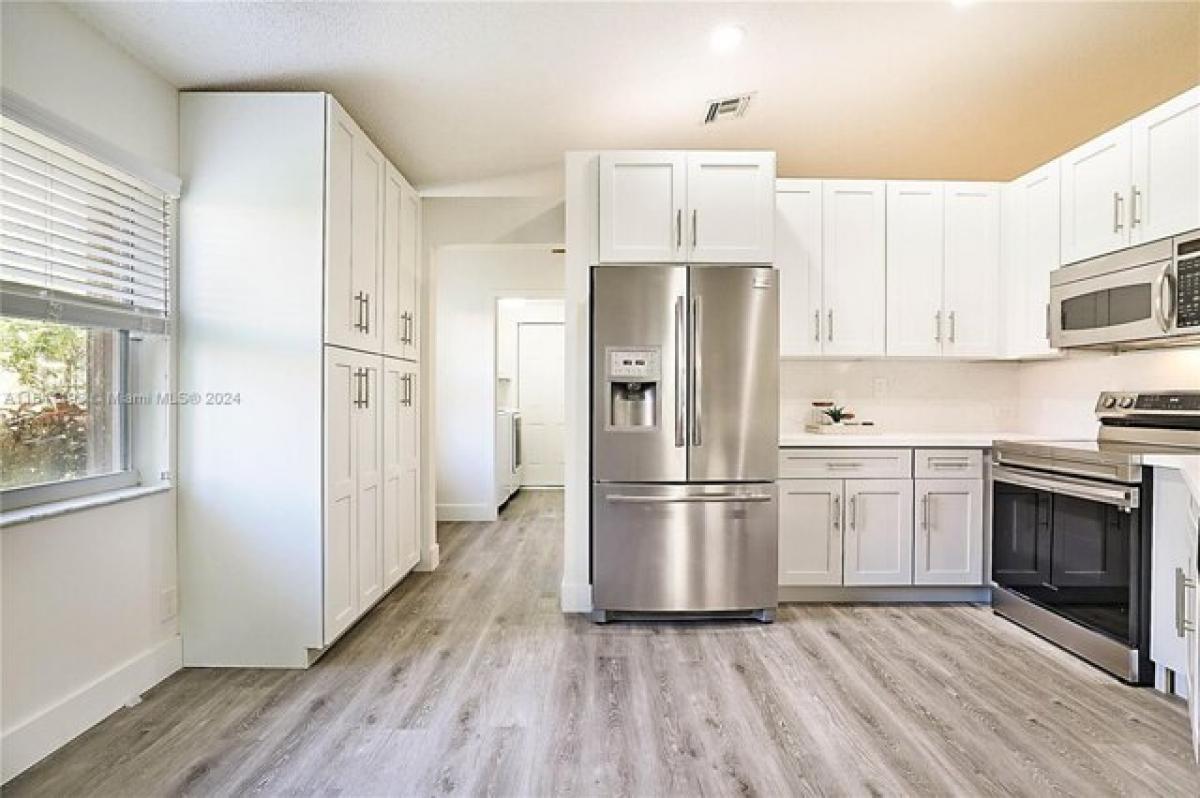 3 bedrooms House in Coral Springs, USA No. 390496