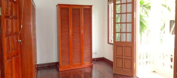 4 bedrooms House in Tay Ho, Vietnam No. 2650 15