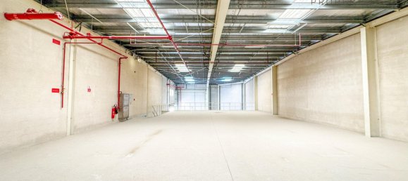 777.1m² Warehouse in Dubai, UAE No. 54814 3