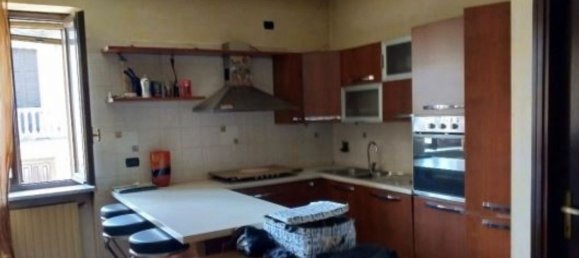 3-Zimmer Haus in Vanzaghello, Italy, Nr. 89588 22