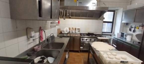 3 rooms Commercial property in Milan, Italy No. 239416 9