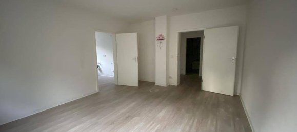 1 bedroom Apartment in Solingen, Germany No. 47450 4