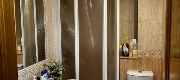 4 bedrooms Apartment in Granada, Spain No. 76362 14