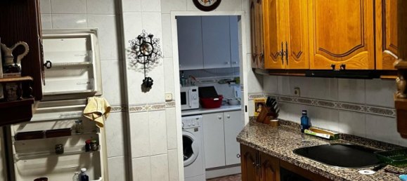 4 bedrooms Apartment in Granada, Spain No. 76362 20