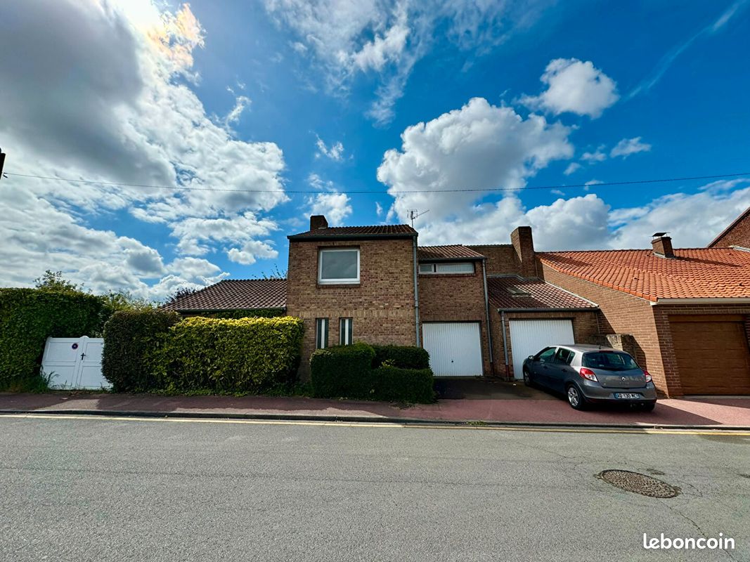 4 bedrooms House in Lens, France No. 60303