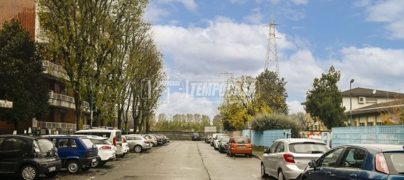 2-salle Appartement à Cologno Monzese, Italy No. 268879 15