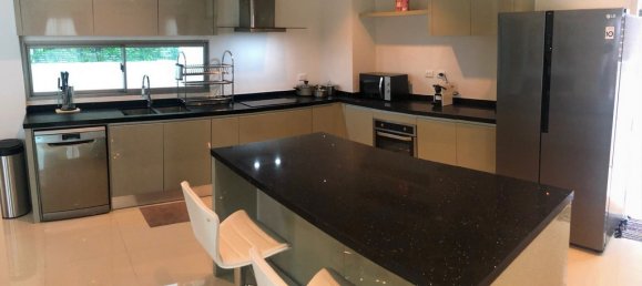 3 bedrooms Cafe / restaurant in Bangkok, Thailand No. 6330 9