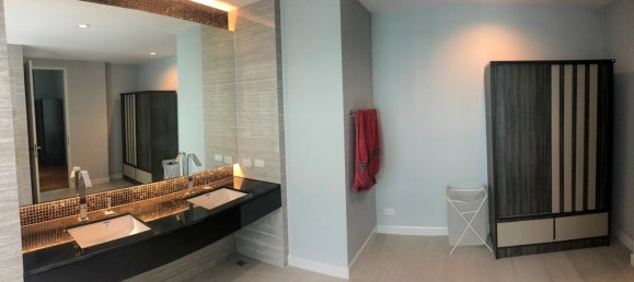 3 bedrooms Cafe / restaurant in Bangkok, Thailand No. 6330 20