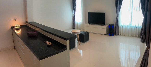 3 bedrooms Cafe / restaurant in Bangkok, Thailand No. 6330 8