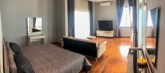 3 bedrooms Cafe / restaurant in Bangkok, Thailand No. 6330 13