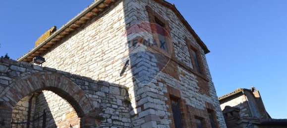 10-Zimmer Haus in Corciano, Italy, Nr. 162927 11