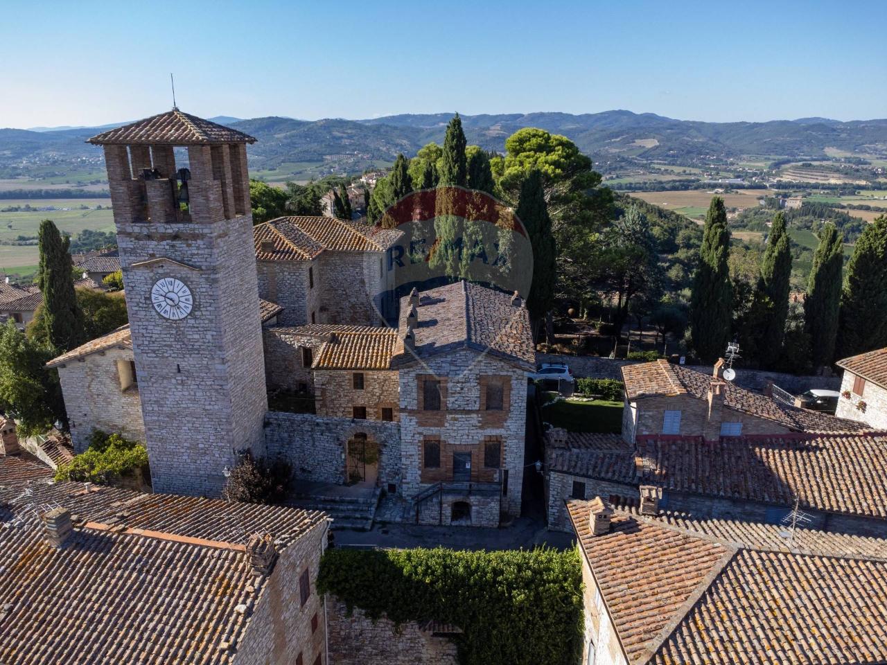 10-Zimmer Haus in Corciano, Italy, Nr. 162927