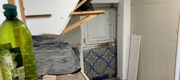 57m² Commercial property in Ciutat Vella, Spain No. 150855 14