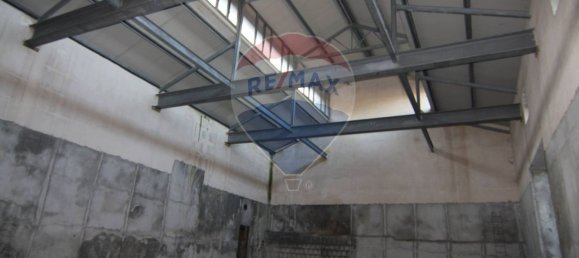 500m² Commercial property in Varese, Italy No. 133045 6