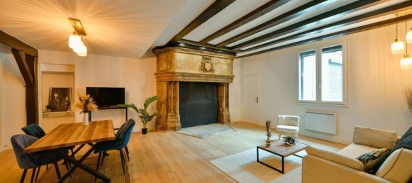 Квартира с 3 спальнями в Бурж, Франция № 255252 10